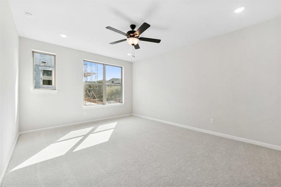 Spacious, unfurnished interior of a new home in Hillside at Las Colinas, Irving (Image 17). Spacious, unfurnished interior of a new home in Hillside at Las Colinas, Irving (Image 17).
