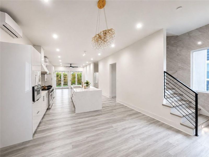 Image 43 of a home in .