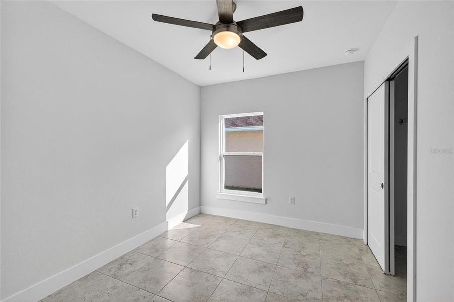 Spacious, unfurnished interior of a new home in , Port Charlotte (Image 24).