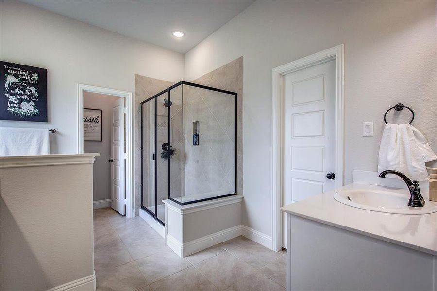 Furnished interior view inside a new home in , Lone Oak (Image 12). Furnished interior view inside a new home in , Lone Oak (Image 12).