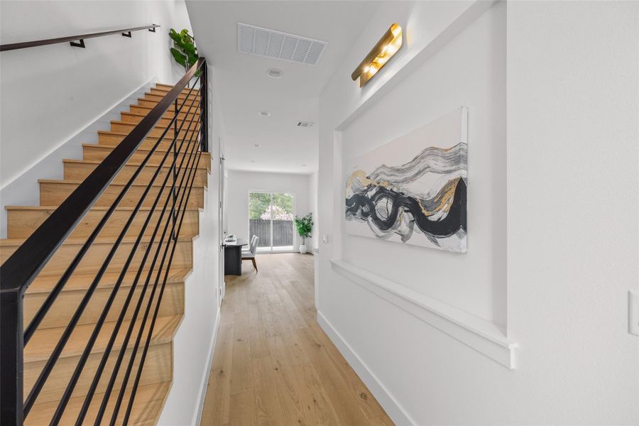 Spacious, unfurnished interior of a new home in , Austin (Image 20). Spacious, unfurnished interior of a new home in , Austin (Image 20).