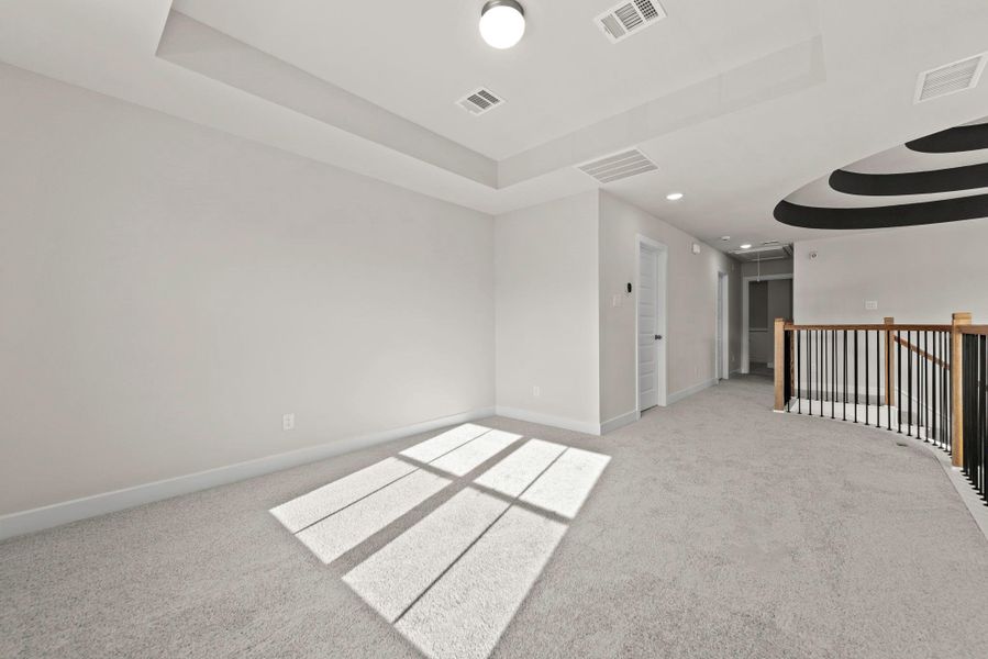 Representative image. Features, specifications, selections and colors may vary. Representative image. Features, specifications, selections and colors may vary.