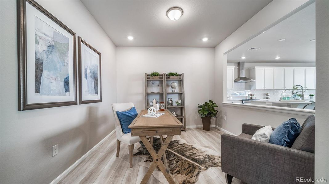 Furnished interior view inside a new home in , Aurora (Image 14).