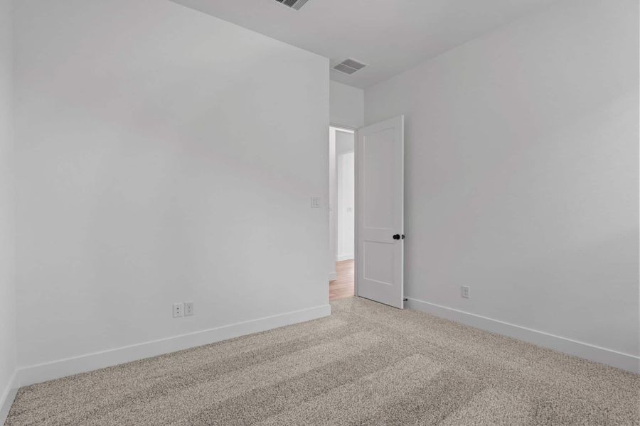 Spacious, unfurnished interior of a new home in Artavia, Conroe (Image 22).