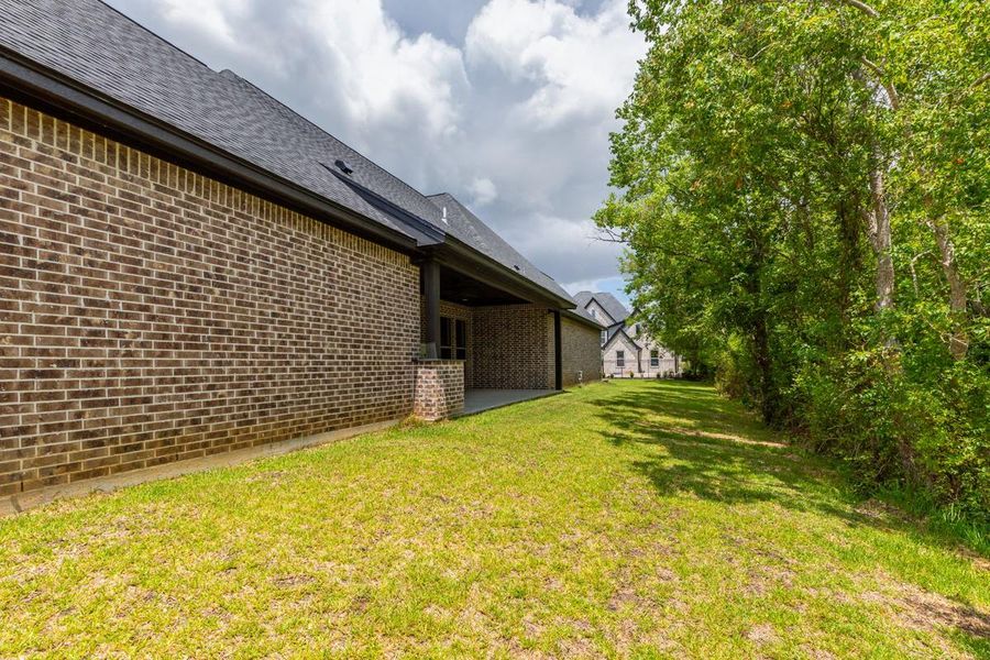 Front exterior of a new home in , Beaumont, TX, highlighting curb appeal (Image 20). Front exterior of a new home in , Beaumont, TX, highlighting curb appeal (Image 20).