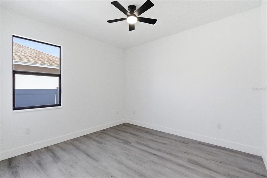 Spacious, unfurnished interior of a new home in , Pinellas Park (Image 35).
