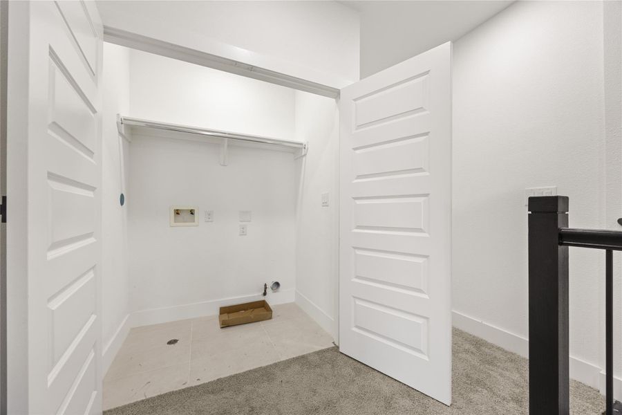 Spacious, unfurnished interior of a new home in , Houston (Image 16).