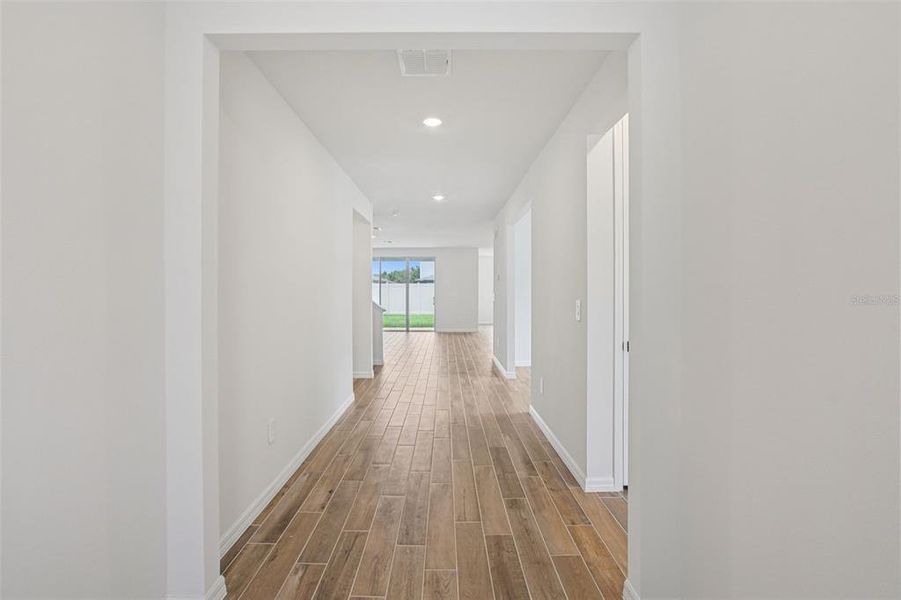 Spacious, unfurnished interior of a new home in Two Rivers - Signature Series, Zephyrhills (Image 37).