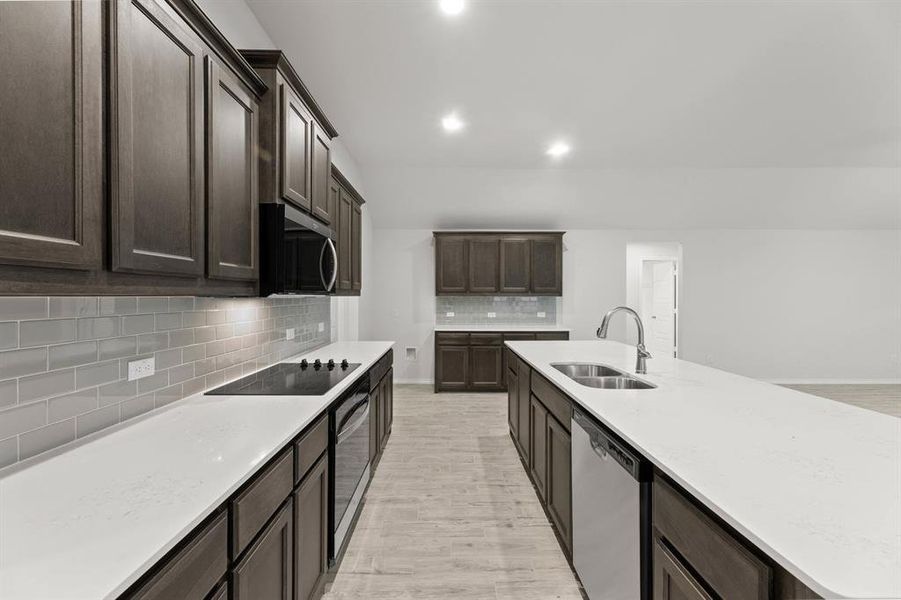 2609 Streamside-Kitchen-3 2609 Streamside-Kitchen-3