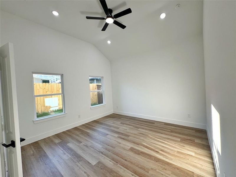 Spacious, unfurnished interior of a new home in , Greenville (Image 14).