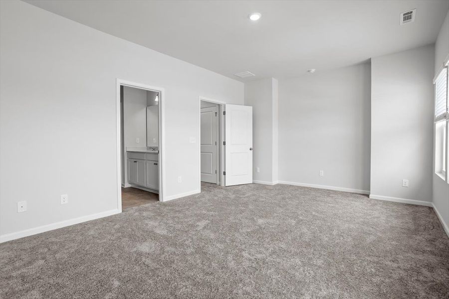 Spacious, unfurnished interior of a new home in West Main Townhomes, Sanford (Image 21).