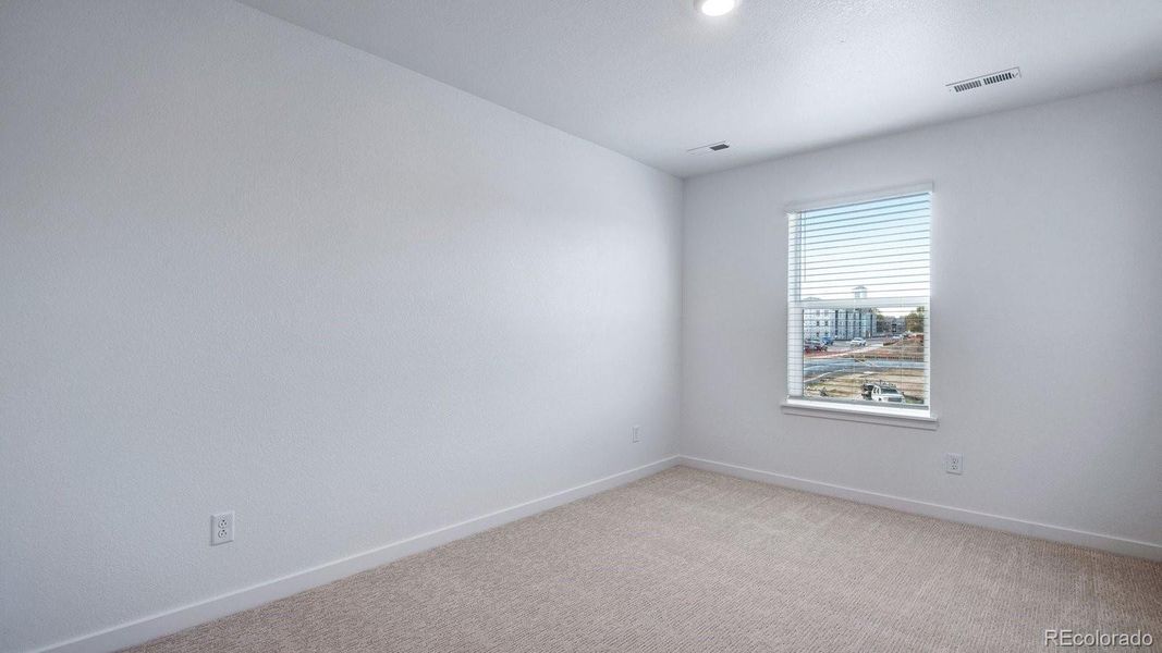Spacious, unfurnished interior of a new home in Horizon Uptown, Aurora (Image 26). Spacious, unfurnished interior of a new home in Horizon Uptown, Aurora (Image 26).