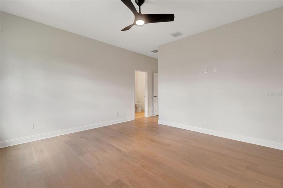 Spacious, unfurnished interior of a new home in , Lakeland (Image 41). Spacious, unfurnished interior of a new home in , Lakeland (Image 41).