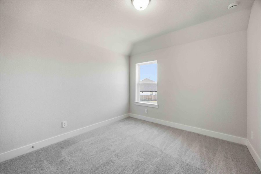 Spacious, unfurnished interior of a new home in Sienna, Missouri City (Image 5). Spacious, unfurnished interior of a new home in Sienna, Missouri City (Image 5).