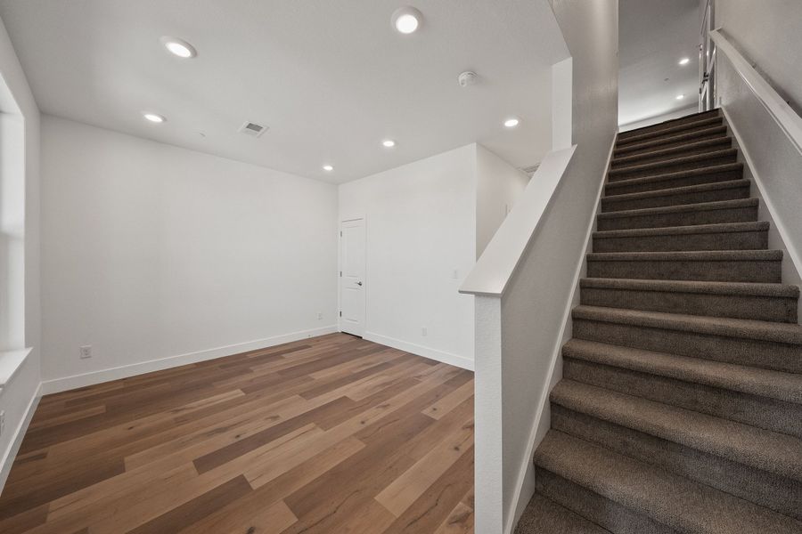 Spacious, unfurnished interior of a new home in Berkeley Villas, Denver (Image 24). Spacious, unfurnished interior of a new home in Berkeley Villas, Denver (Image 24).