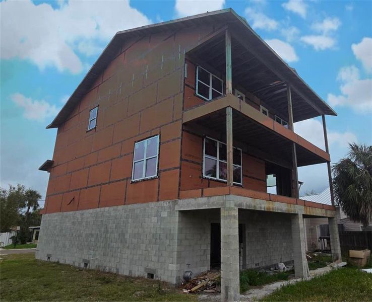 Image 8 of a home in .