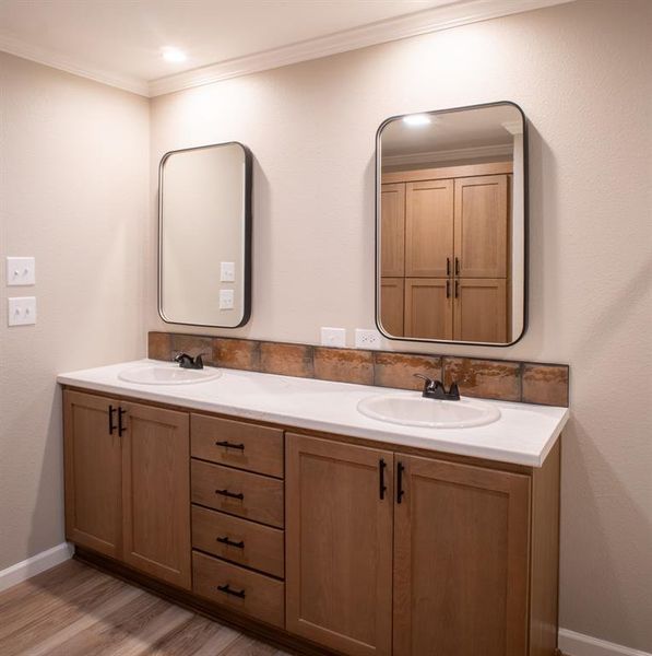 Furnished interior view inside a new home in , Groesbeck (Image 6). Furnished interior view inside a new home in , Groesbeck (Image 6).