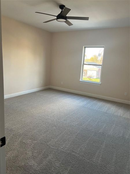 Spacious, unfurnished interior of a new home in , Houston (Image 5).