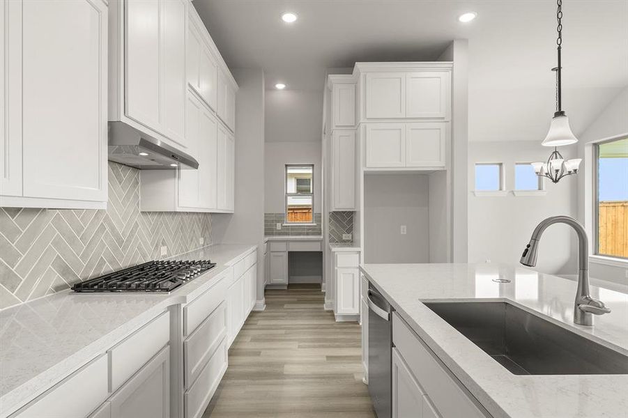 14. 3231 Tobias - Kitchen (4) 14. 3231 Tobias - Kitchen (4)