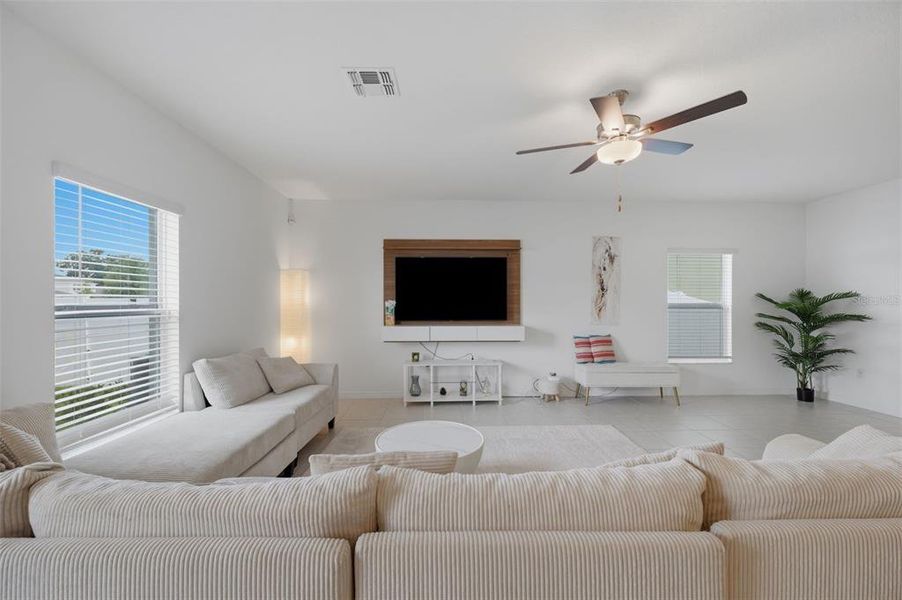 Furnished interior view inside a new home in , Zephyrhills (Image 8).