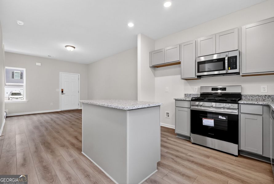 Furnished interior view inside a new home in Stonebridge North, Macon (Image 10).