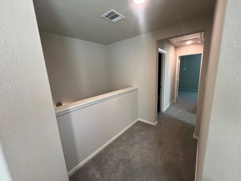 Image 14 of a home in Woodland Lakes.