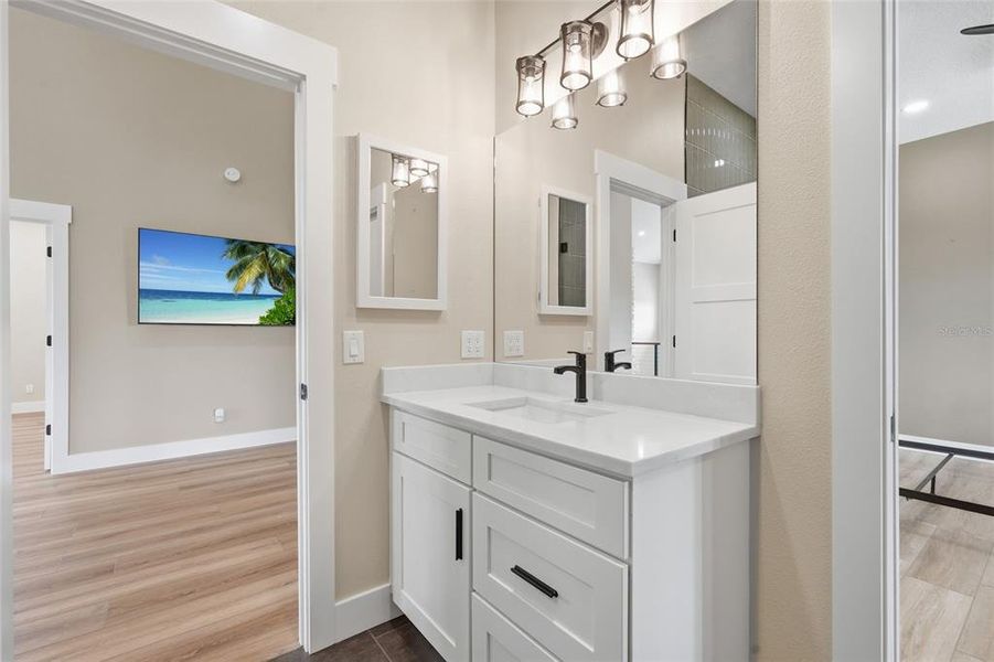 Furnished interior view inside a new home in , Arcadia (Image 9).