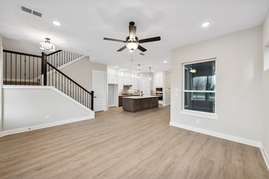 Spacious, unfurnished interior of a new home in , Katy (Image 24).