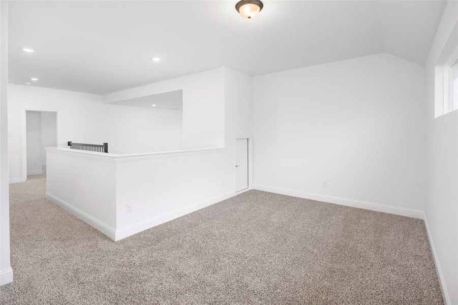 Spacious, unfurnished interior of a new home in Walden Pond, Forney (Image 28).