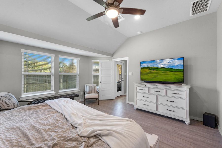 Furnished interior view inside a new home in Moran Ranch, Willis (Image 19).