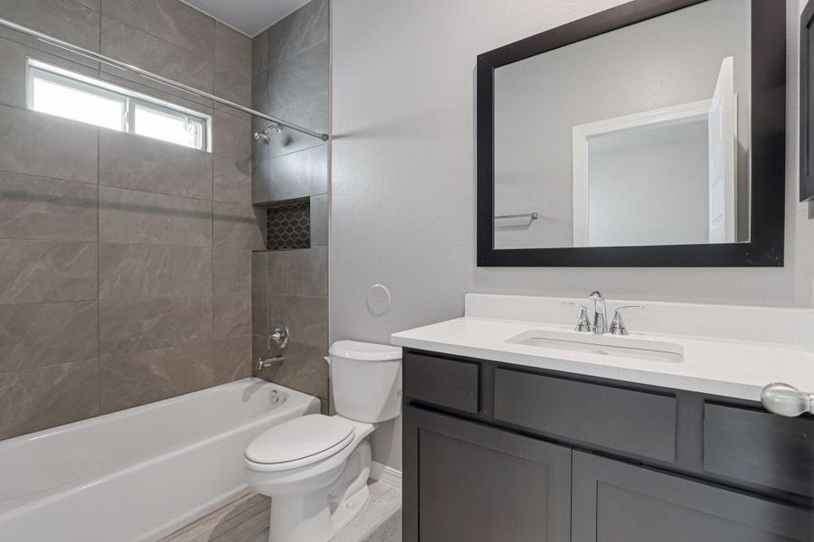 Furnished interior view inside a new home in Emerald Estates, Horizon City (Image 8).