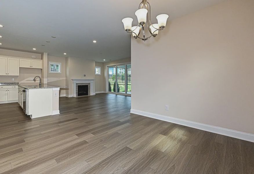 Dining - 14 of 27 Dining - 14 of 27