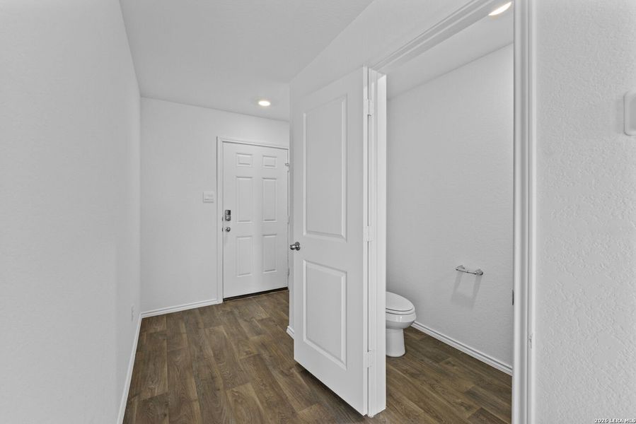 Spacious, unfurnished interior of a new home in Avenida, Converse (Image 17). Spacious, unfurnished interior of a new home in Avenida, Converse (Image 17).