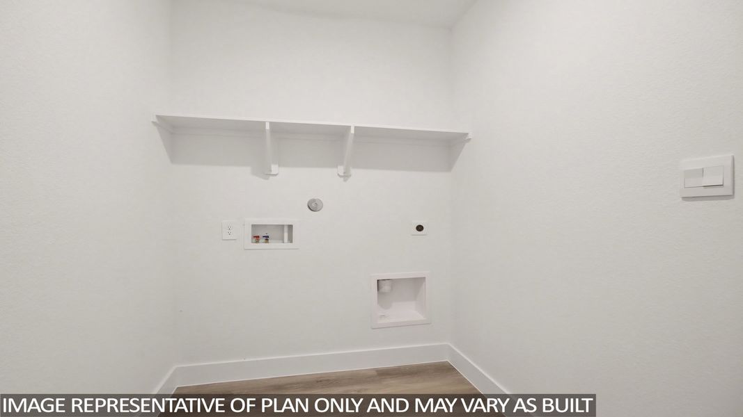 Spacious, unfurnished interior of a new home in Riverside Estates, Mont Belvieu (Image 15). Spacious, unfurnished interior of a new home in Riverside Estates, Mont Belvieu (Image 15).