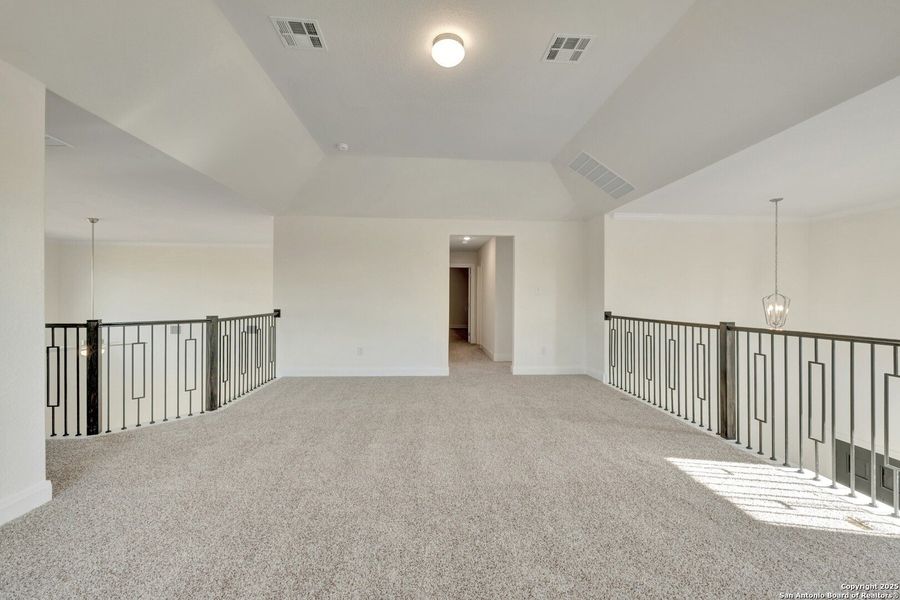 Spacious, unfurnished interior of a new home in Preserve at Annabelle Ranch, San Antonio (Image 40).