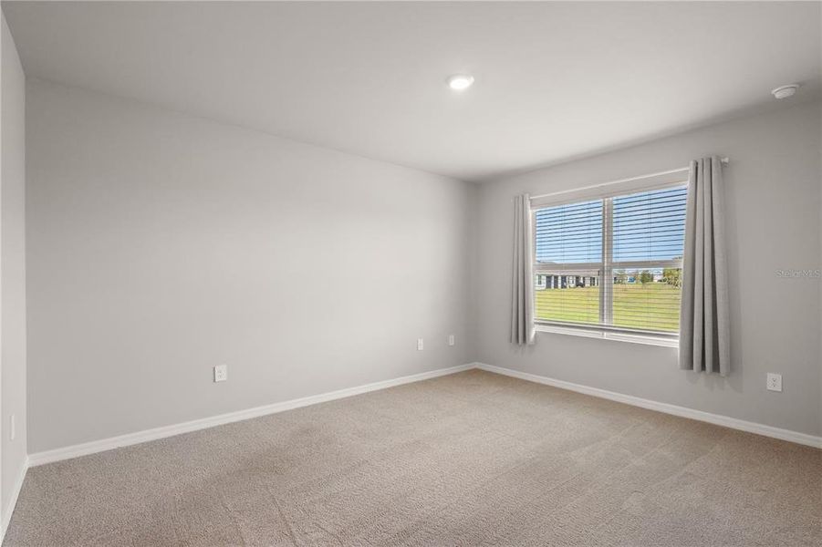 Spacious, unfurnished interior of a new home in , North Port (Image 30).