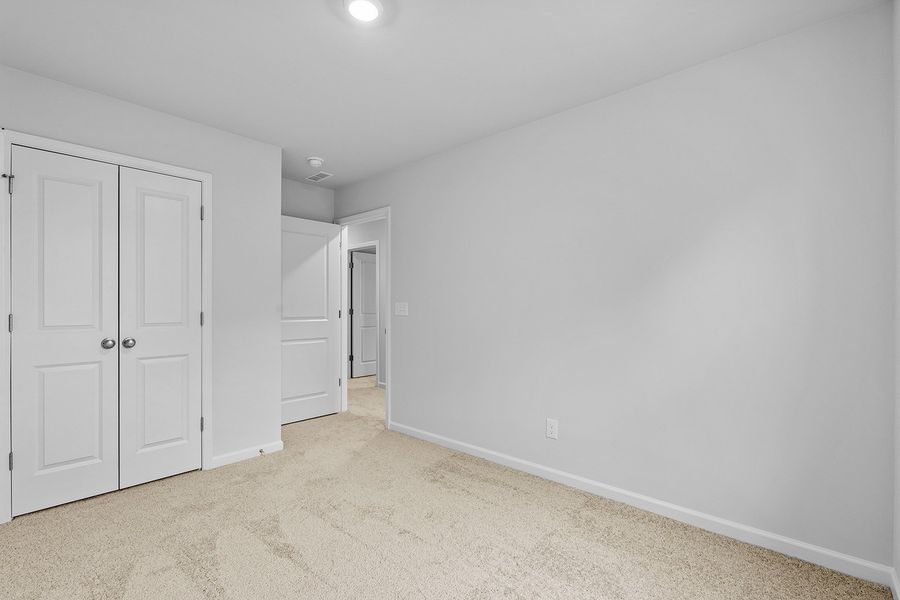 Spacious, unfurnished interior of a new home in Bell West, Kernersville (Image 31).