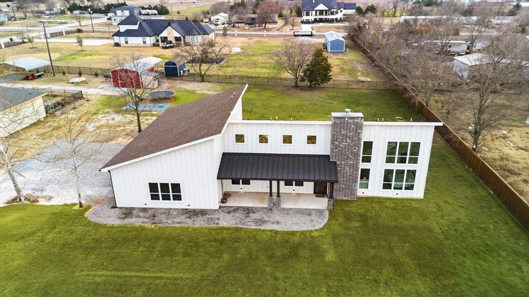 Exterior details and patio area of a home in , Melissa (Image 23).