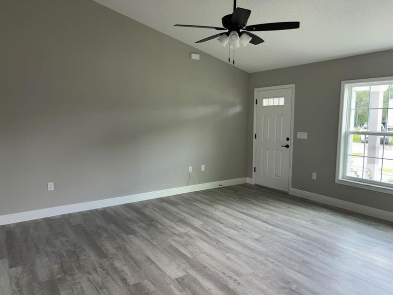 Spacious, unfurnished interior of a new home in , Dunnellon (Image 26). Spacious, unfurnished interior of a new home in , Dunnellon (Image 26).