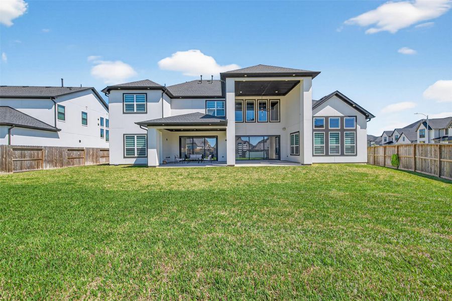 Exterior details and patio area of a home in , Missouri City (Image 28).