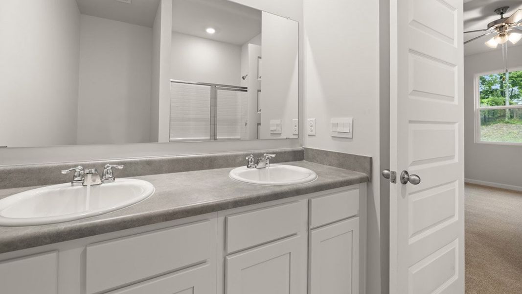 Image 34 of a home in Estates at Deer Hollow. Image 34 of a home in Estates at Deer Hollow.