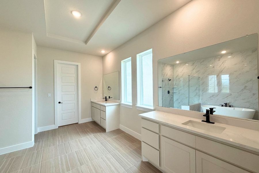 Furnished interior view inside a new home in Feathergrass, Georgetown (Image 12).