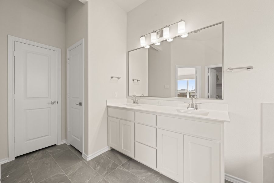Furnished interior view inside a new home in Hunters Ridge, Crowley (Image 11).