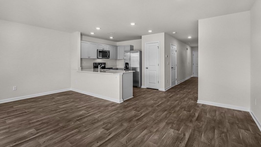 Image 17 of a home in Edinborough Townes.