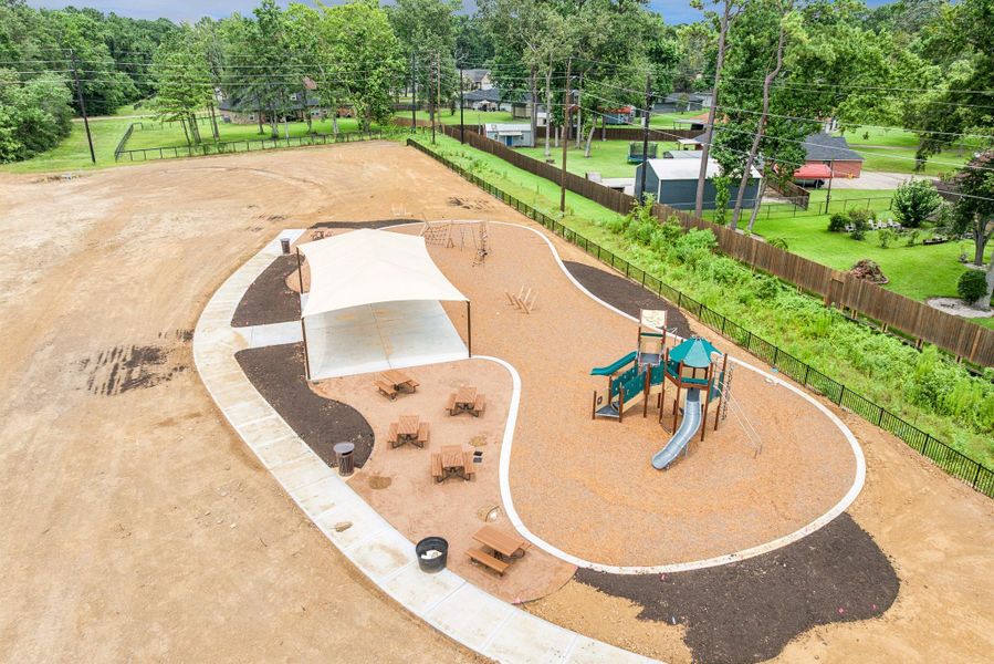 Community amenities in Indian Springs, Crosby (Image 24).