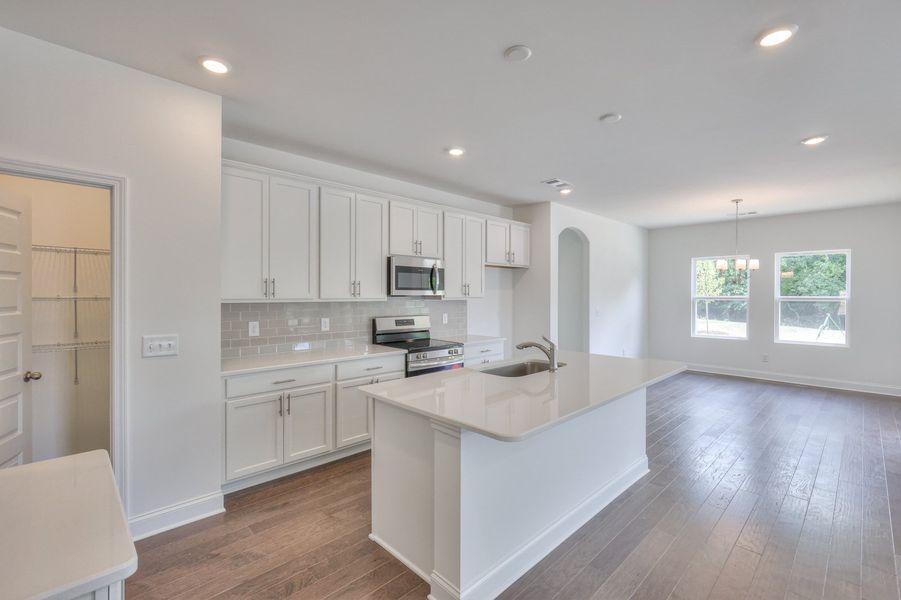 *Photo of example home. Selections and finishes may vary.