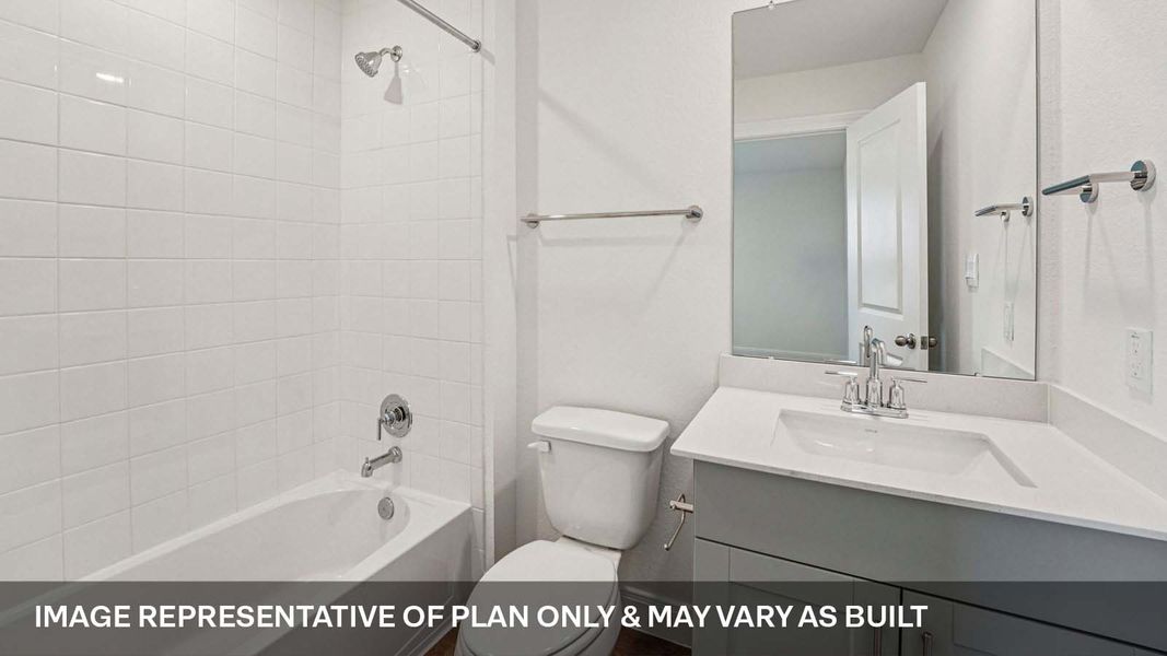 Image 31 representing the The Courtland by D.R. Horton in Railhead, Cedar Creek, TX.