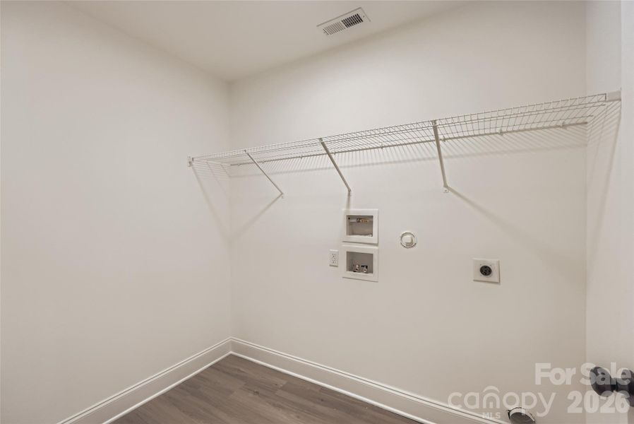 Spacious, unfurnished interior of a new home in , Rock Hill (Image 19).