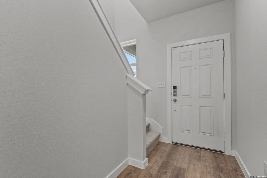 Spacious, unfurnished interior of a new home in Senna, Leon Valley (Image 18). Spacious, unfurnished interior of a new home in Senna, Leon Valley (Image 18).