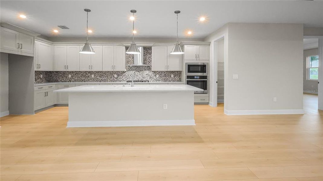 Furnished interior view inside a new home in Cresswind at Lake Harris, Tavares (Image 12). Furnished interior view inside a new home in Cresswind at Lake Harris, Tavares (Image 12).